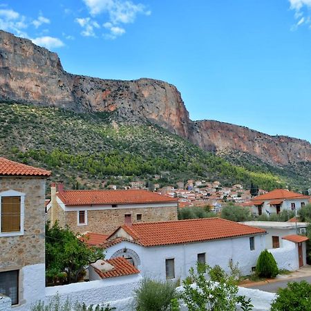 Anna'S Family Home Λεωνίδιο Εξωτερικό φωτογραφία