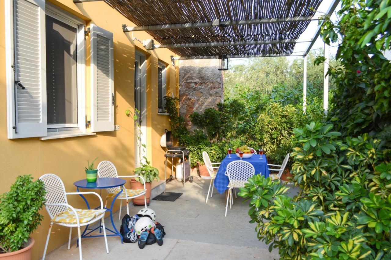 Anna'S Family Home Λεωνίδιο Εξωτερικό φωτογραφία