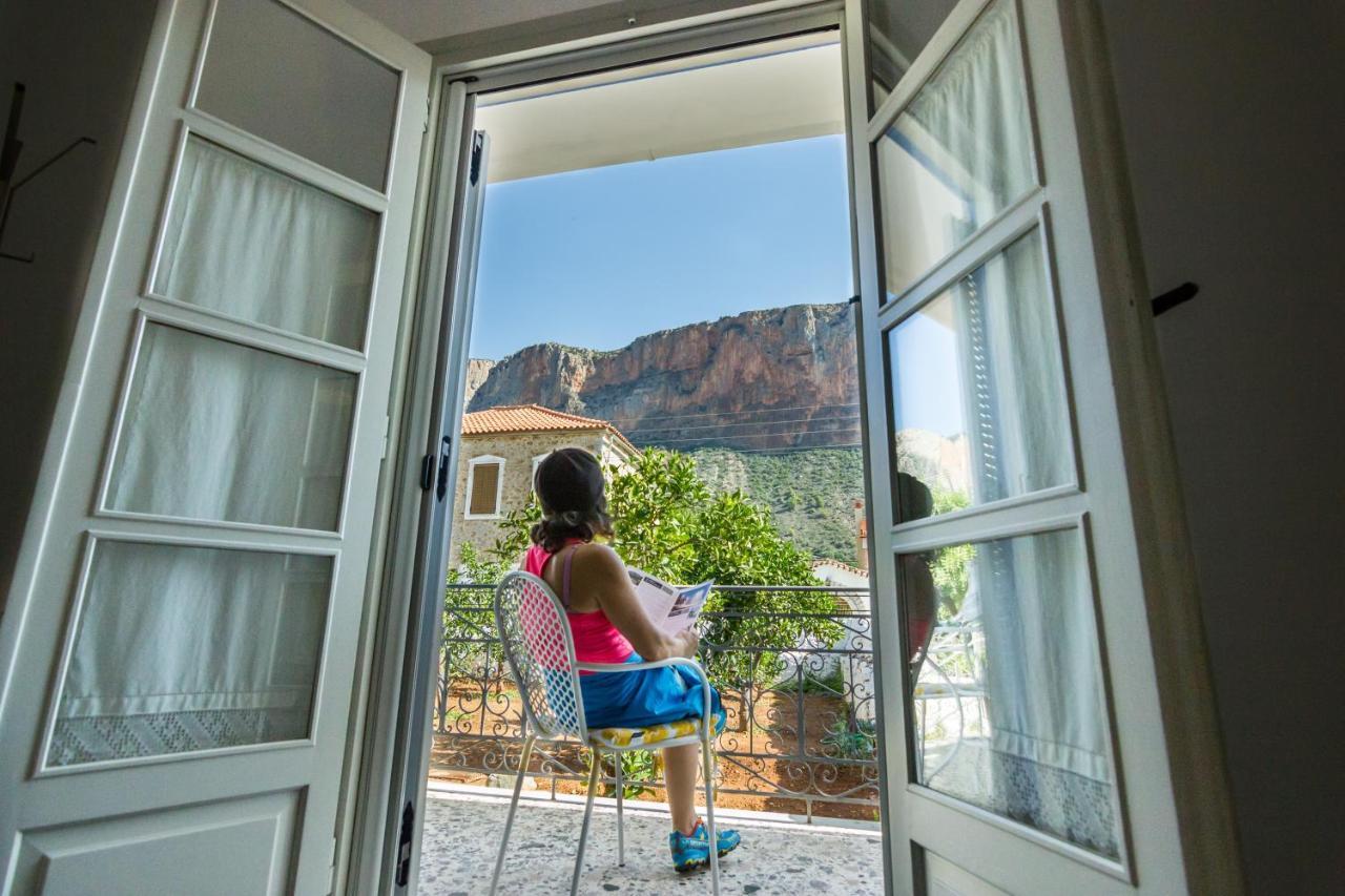 Anna'S Family Home Λεωνίδιο Εξωτερικό φωτογραφία