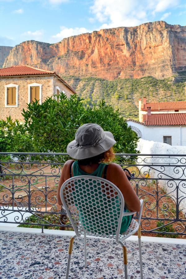 Anna'S Family Home Λεωνίδιο Εξωτερικό φωτογραφία