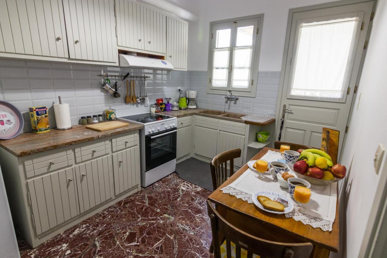 Anna'S Family Home Λεωνίδιο Εξωτερικό φωτογραφία